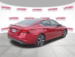 2022 Nissan Altima 2.5 SR Sedan