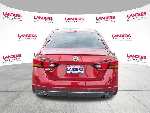 2022 Nissan Altima 2.5 SR Sedan