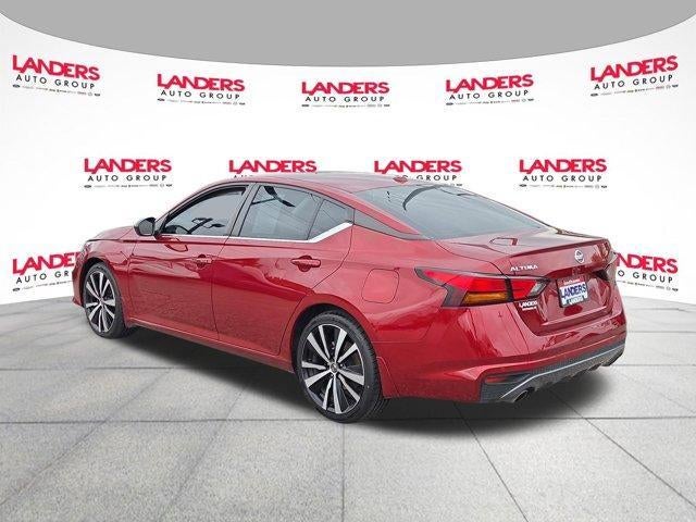 2022 Nissan Altima 2.5 SR Sedan