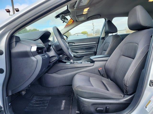2023 Nissan Altima 2.5 SV Sedan
