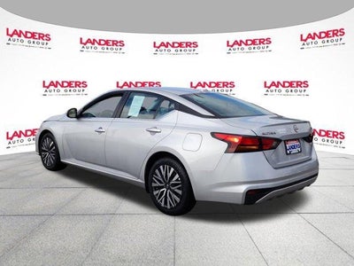 2023 Nissan Altima 2.5 SV Sedan