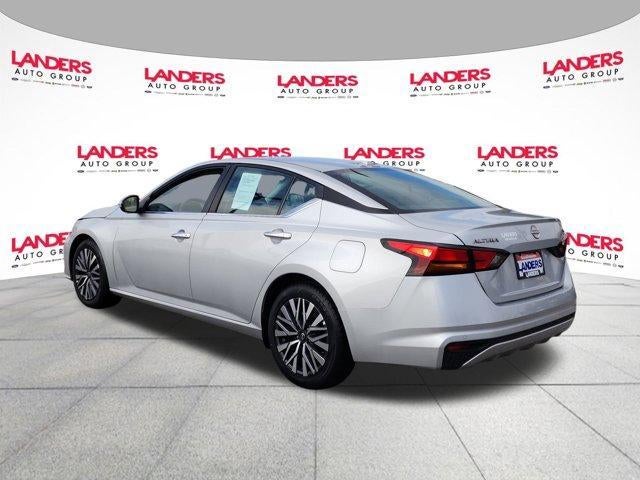 2023 Nissan Altima 2.5 SV Sedan