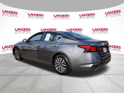 2023 Nissan Altima 2.5 SV Sedan