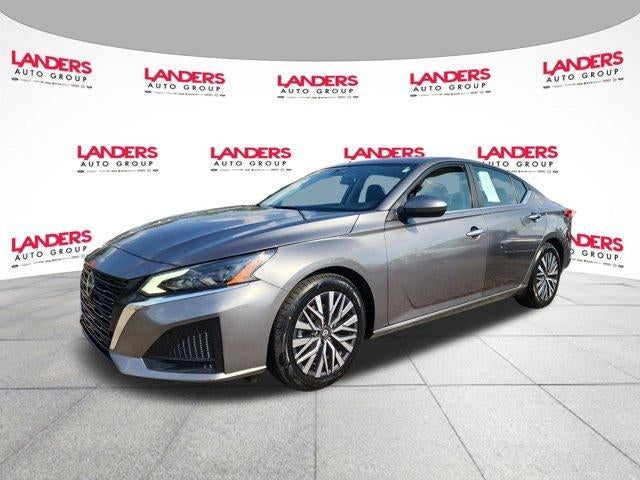 2023 Nissan Altima 2.5 SV Sedan