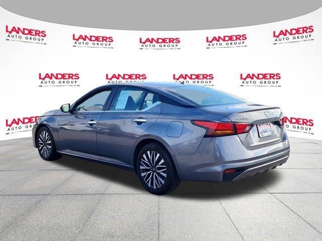 2024 Nissan Altima 2.5 SV Sedan