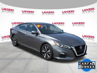 2022 Nissan Altima 2.5 SV AWD Sedan