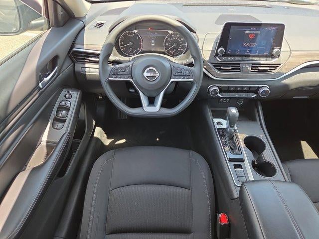 2025 Nissan Altima SV AWD