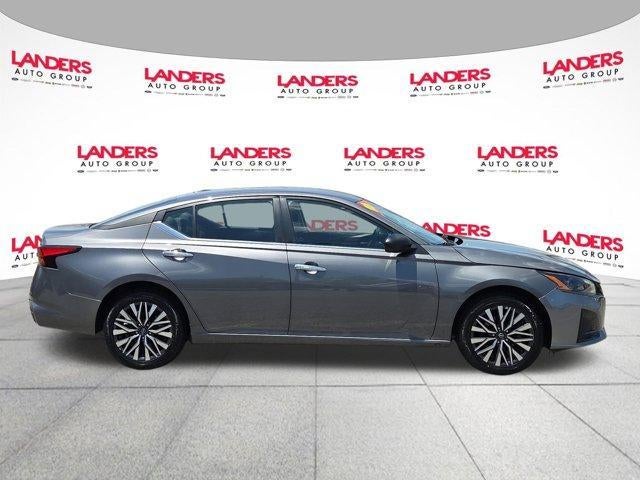 2025 Nissan Altima SV AWD