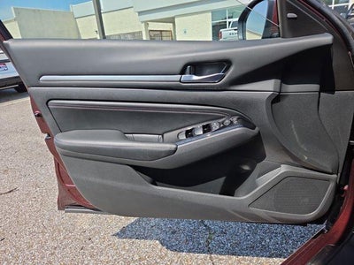 2023 Nissan Altima 2.5 SL Sedan