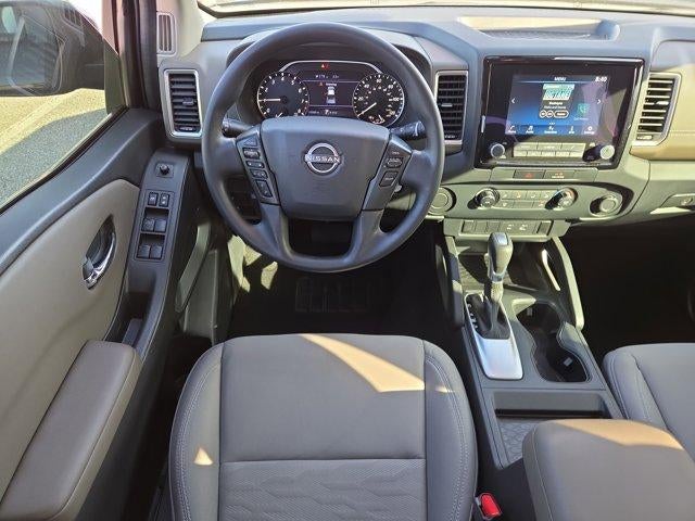 2022 Nissan Frontier Crew Cab 4x2 SV Auto