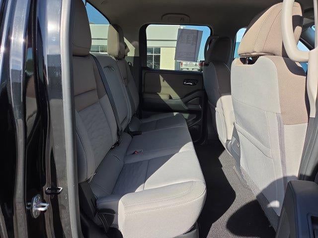 2022 Nissan Frontier Crew Cab 4x2 SV Auto