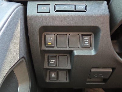 2025 Nissan Frontier Crew Cab 4x2 SV