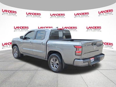 2025 Nissan Frontier Crew Cab 4x2 SV