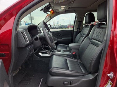 2024 Nissan Frontier Crew Cab 4x2 SL