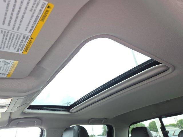 2024 Nissan Frontier Crew Cab 4x2 SL
