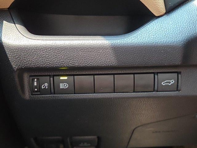 2024 Toyota RAV4 XLE Premium FWD (Natl)