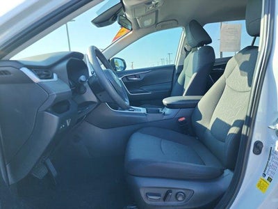 2023 Toyota RAV4 Hybrid XLE AWD (Natl)