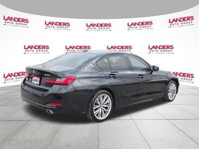 2023 BMW 330i Sedan