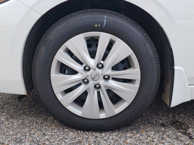 2025 Nissan Sentra S CVT