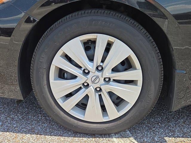 2025 Nissan Sentra S CVT