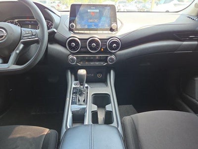 2024 Nissan Sentra SV CVT