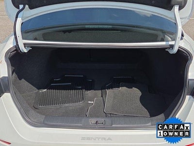 2025 Nissan Sentra SR CVT