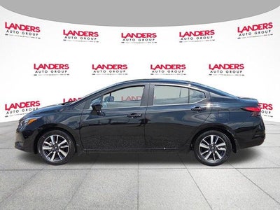 2025 Nissan Versa SV CVT
