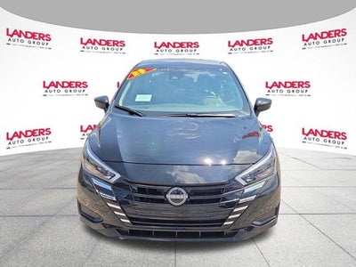 2025 Nissan Versa SV CVT