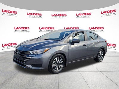 2025 Nissan Versa SV CVT