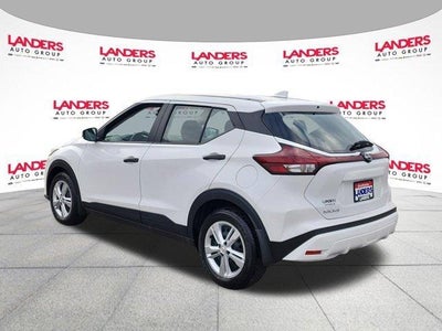 2025 Nissan Kicks Play S FWD
