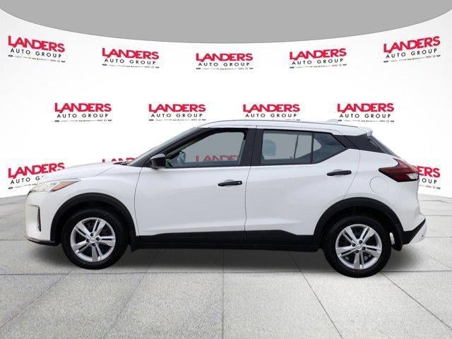 2025 Nissan Kicks Play S FWD