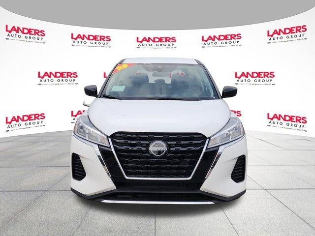 2025 Nissan Kicks Play S FWD