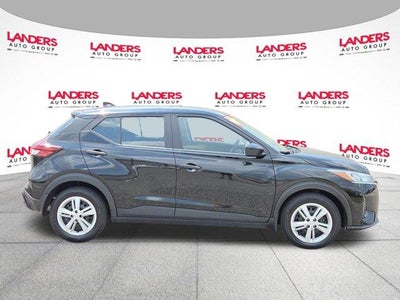 2024 Nissan Kicks S FWD