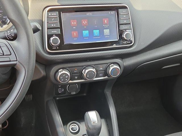 2024 Nissan Kicks S FWD