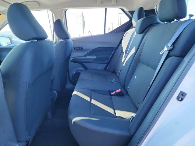 2025 Nissan Kicks Play S FWD