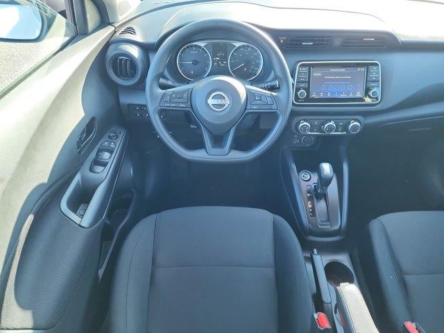 2025 Nissan Kicks Play S FWD