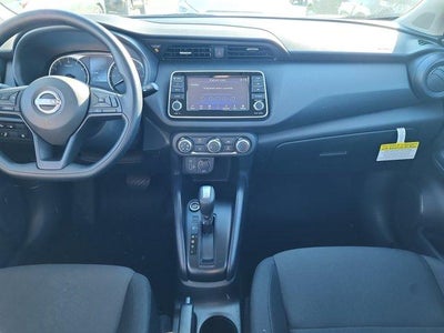 2025 Nissan Kicks Play S FWD