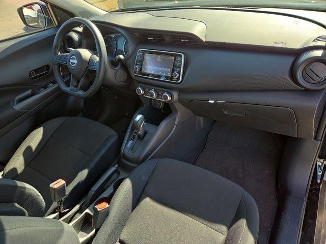 2025 Nissan Kicks Play S FWD