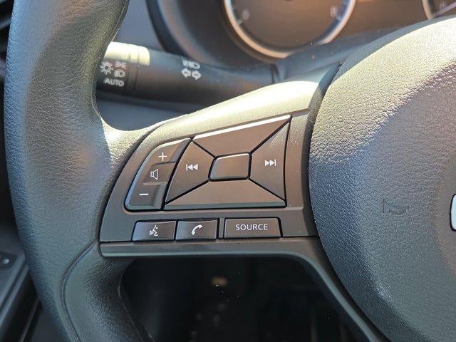 2025 Nissan Kicks Play S FWD