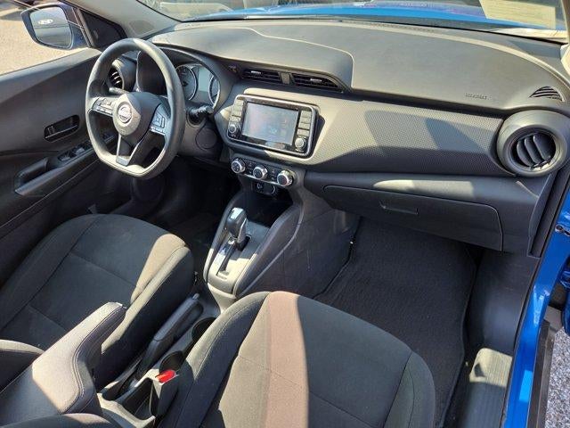 2025 Nissan Kicks Play S FWD