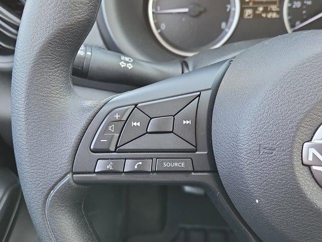 2025 Nissan Kicks Play S FWD