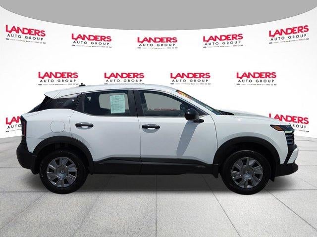 2026 Nissan Kicks S FWD
