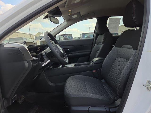 2025 Nissan Kicks SV FWD