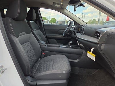 2025 Nissan Kicks SV FWD