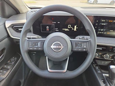 2025 Nissan Kicks SV FWD