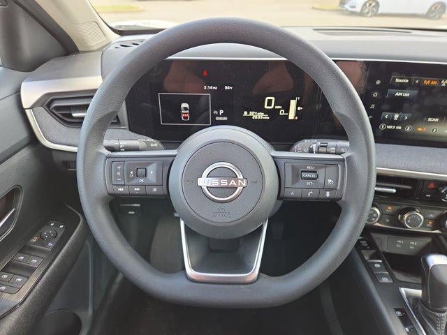 2025 Nissan Kicks SV FWD