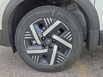 2025 Nissan Kicks SV FWD