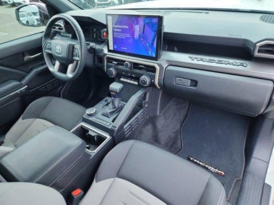 2024 Toyota Tacoma 2WD 2WD SR5 Double Cab 5' Bed AT (SE)