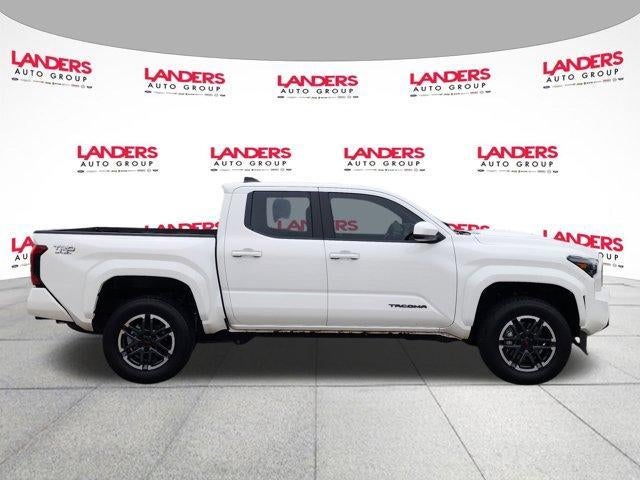 2024 Toyota Tacoma 2WD 2WD SR5 Double Cab 5' Bed AT (SE)