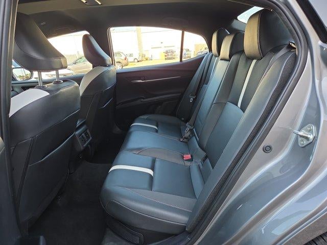 2025 Toyota Camry SE (SE)